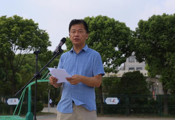 一顆丹心育桃李,兩袖清風(fēng)立乾坤——泰州實(shí)驗(yàn)中學(xué)慶祝第40個(gè)教師節(jié)主題活動(dòng)